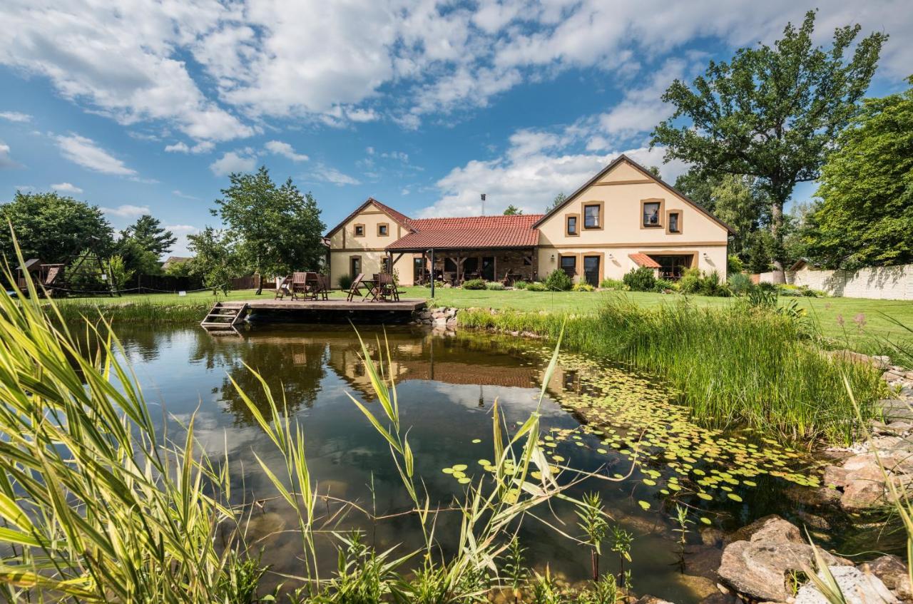 Penzion U Lisky Jarosov nad Nezarkou 외부 사진